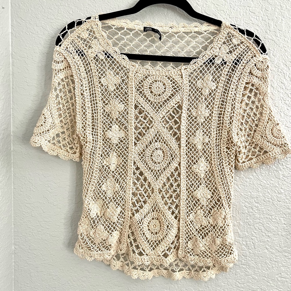 Bohemian Dream Beige Floral Knit Top by Zara - Picture 4 of 8